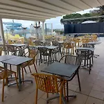 Au Des Reves