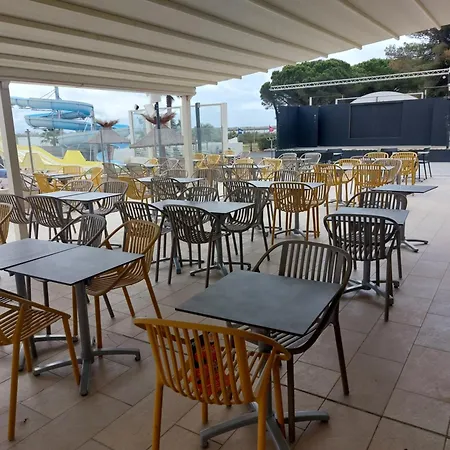 Au Des Reves